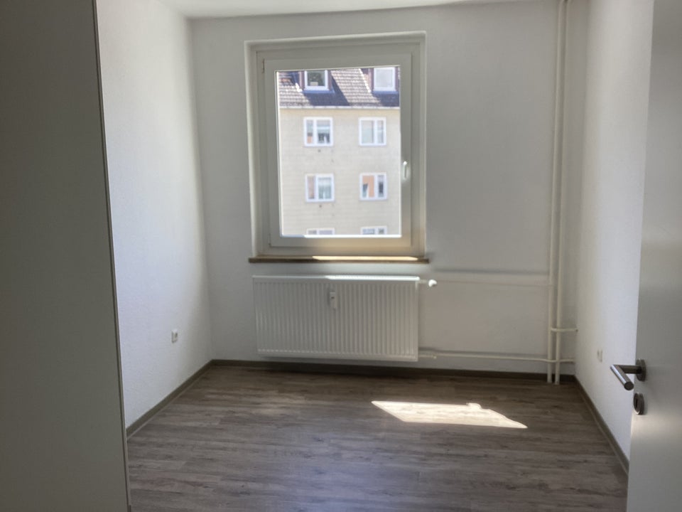 Zentral gelegene 3-Zimmer-Wohnung sucht Mieter - Photo 4