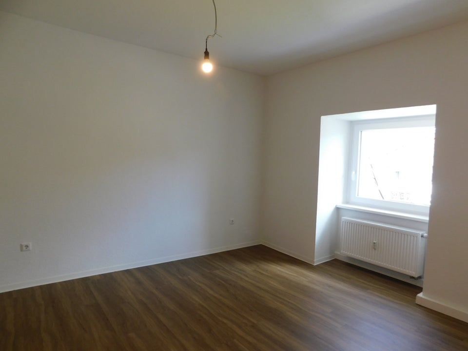 Klasse-3,5 Zimmer-Wohnung,vollständig renoviert! - Foto 5