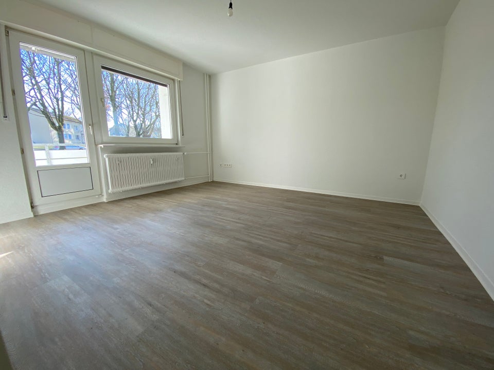 Renovierte und gut geschnittene 2-Zimmer-Wohnung - Photo 1