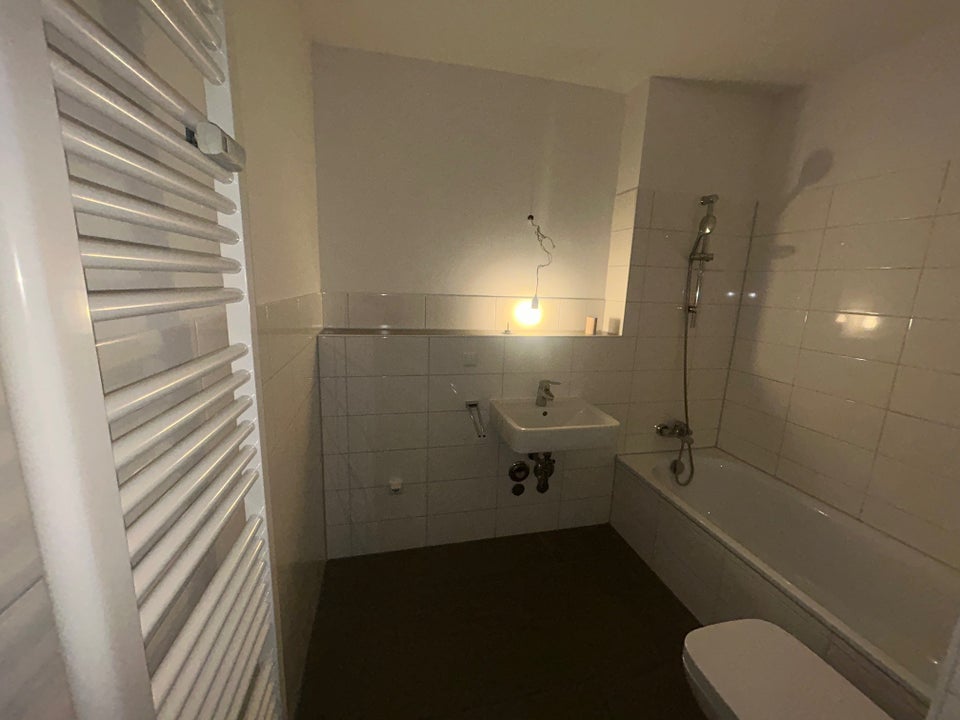 Bezugsfertige gemütliche 2-Zimmer Wohnung - Photo 2