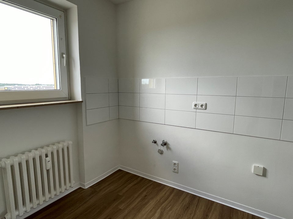 Sanierte 3-Zimmerwohnung mit Balkon - Photo 3