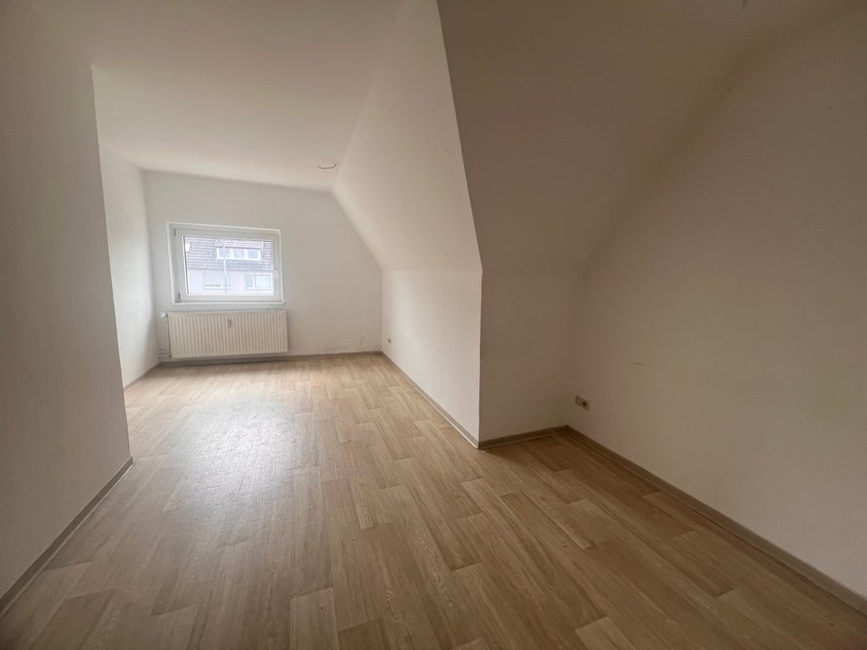 Großzügige 2-Zi.-Wohnung mit Duschbad - Foto 5
