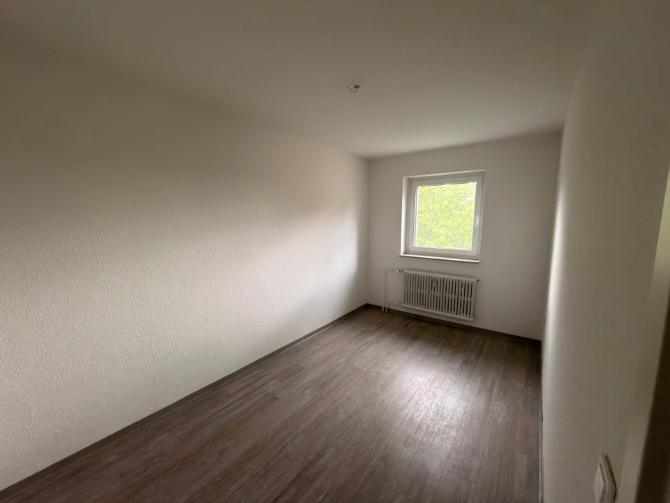 Schöne Wohnung sucht Mieter: individuelle 2,5-Zimmer-Wohnung - Foto 4
