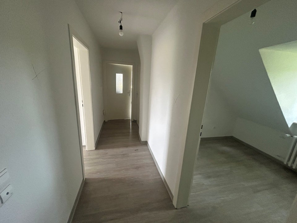 2-Zimmer-Wohnung, frisch gestrichen inkl Einbauküche - Foto 5