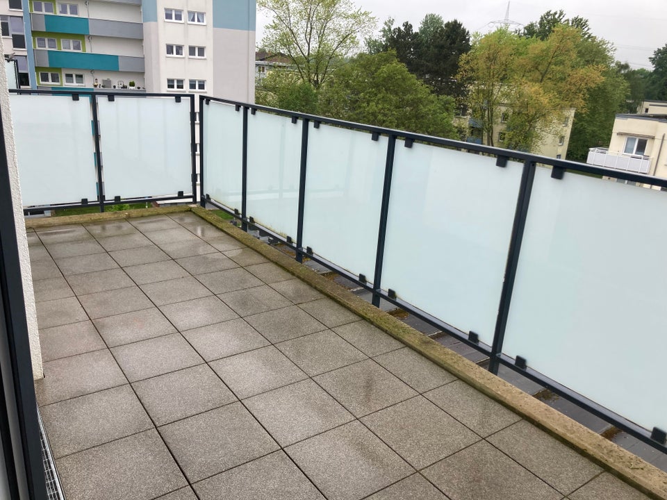 **Großzügige und helle 4 Raum Wohnung** - Foto 5