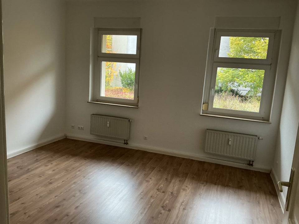 Einziehen und glücklich sein - Foto 1
