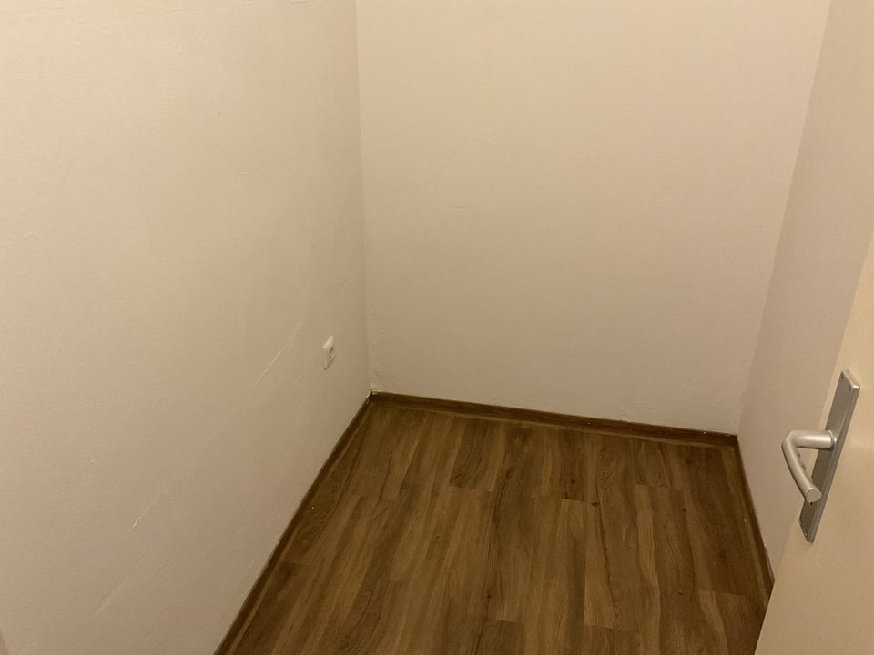 3-Zimmer für Sie renoviert und das komplett mit Einbauküche! - Foto 4