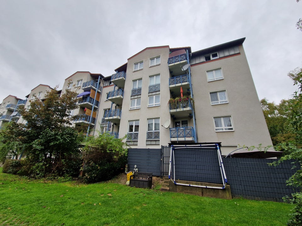 Im Dachgeschoss wohnen, das wird sich lohnen! - Foto 4