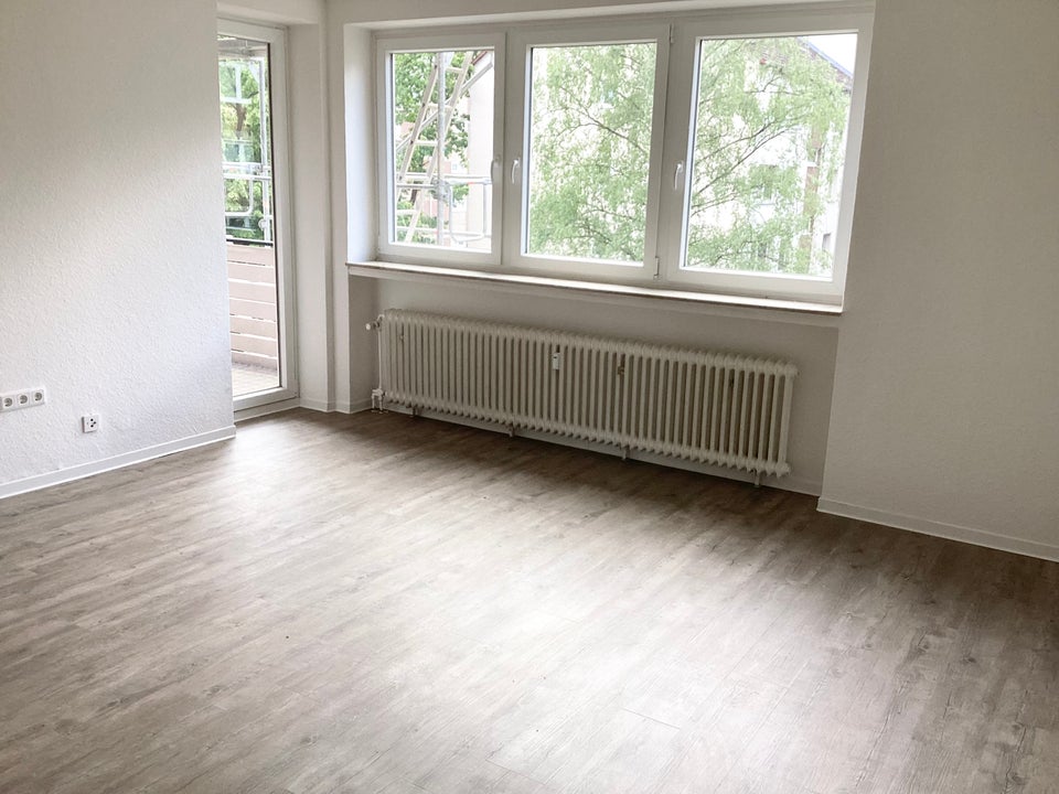 Sonnige 3-Zimmer-Wohnung mit Balkon und Solarthermie - Foto 1