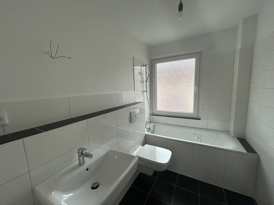 Immobilie für kleine Familie! - Photo 2