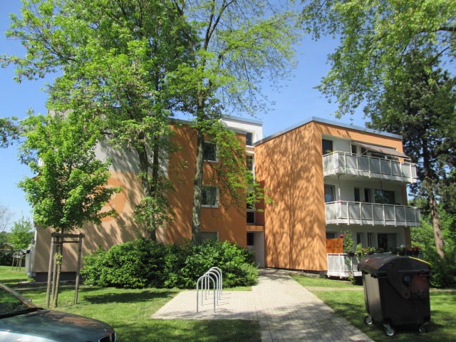 Schöne neu renovierte Erdgeschosswohnung mit tollem Balkon! Ideal auch im Alter! - Foto 3