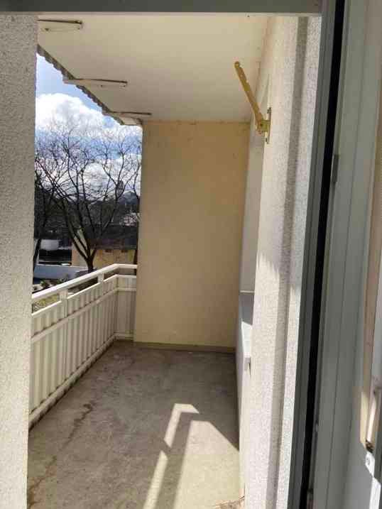 Hier können Sie schon bald in unsere renovierte 3 Zimmerwohnung einziehen! - Foto 4