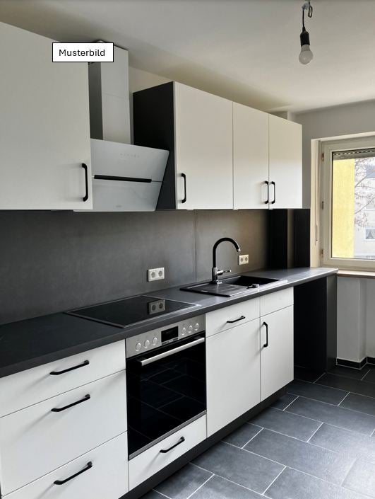 Schöne Wohnung sucht Mieter: 3-Zimmer-Wohnung - Photo 1
