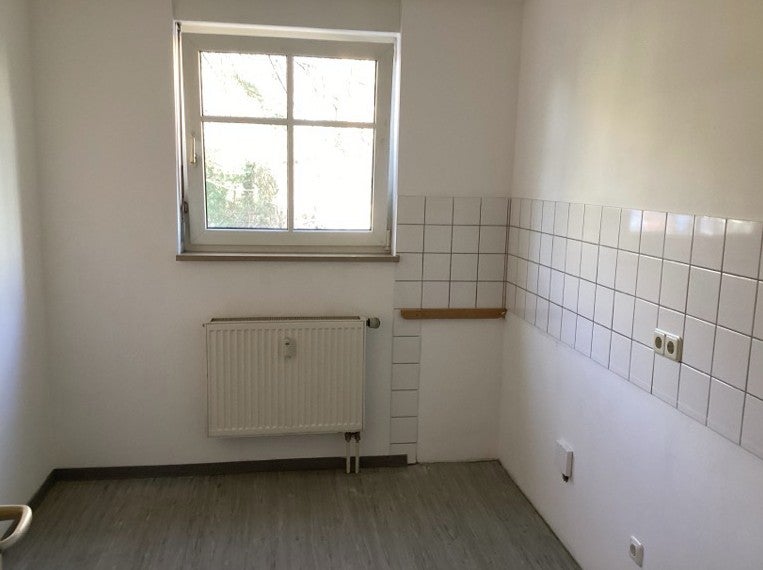 Frisch renovierte 4-Zimmer-Wohnung mit Terrasse in grüner Wohnlage - Foto 4