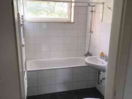 Moderne 3-Zimmer-Wohnung mit Balkon - Foto 4