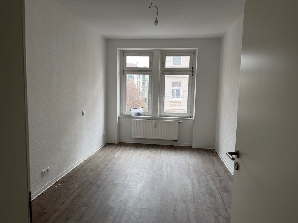Leipzig Leutzsch- 3 Zimmer Wohnung mit Balkon - Foto 4