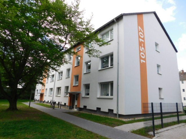 ***Sehr schöne 3-Zimmerwohnung im EG mit Balkon und Vinylboden*** - Photo 3
