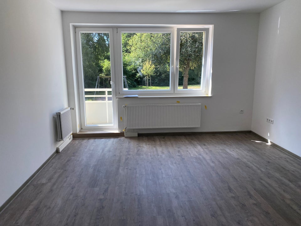 Renovierte 3-Zimmer-Wohnung mit Balkon - Foto 1