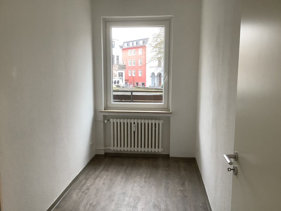 Wohnung mit riesiger Terrasse mitten in der Stadt - Foto 5