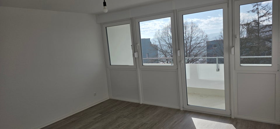 Traumhafter Alpenblick inklusive – großzügige 3-Zimmer-Wohnung mit Balkon - Foto 2