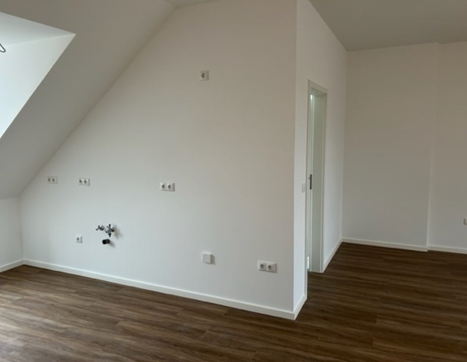 Perfekt für mich: helle 1-Zimmer-Dachgeschosswohnung - Foto 2