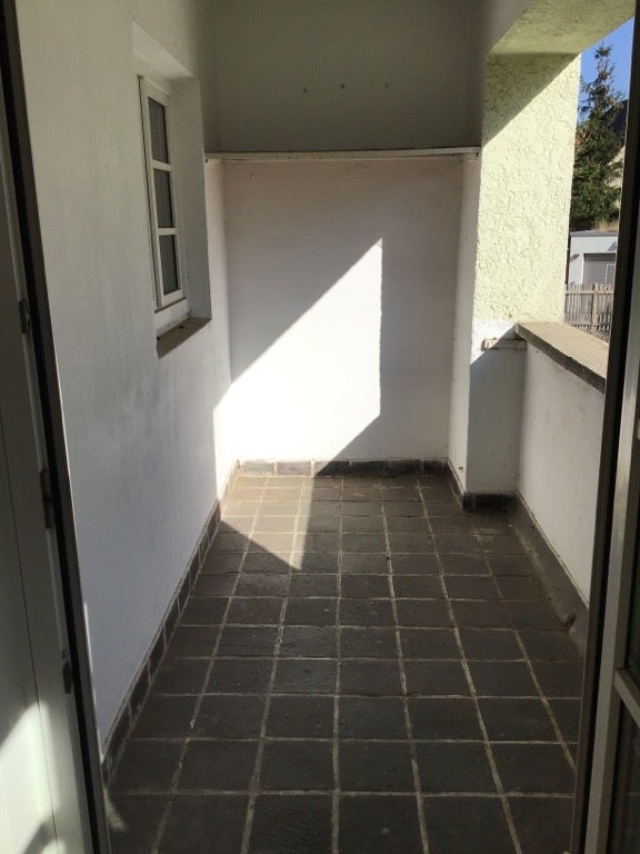 Nette Nachbarn gesucht: Charmante 2,5-Zimmer-Wohnung mit gemütlicher Wohnküche und Balkon - Photo 3