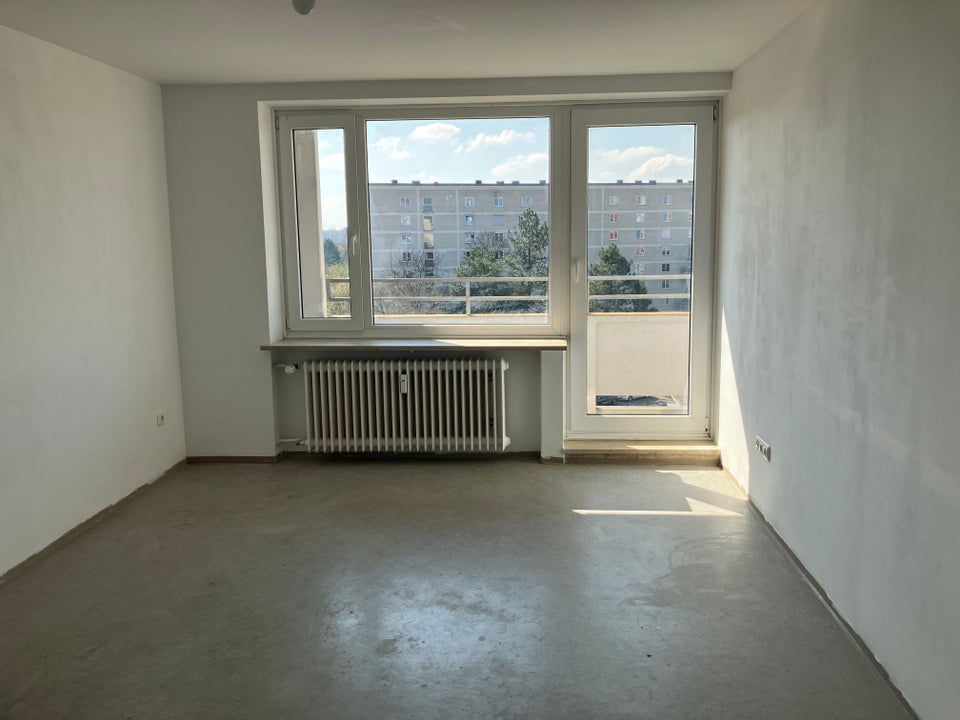 Ideal für Pendler, Singles oder junge Paare! 2 Zimmer Wohnung mit Balkon - Foto 1