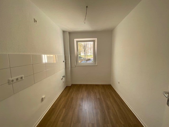EG-Wohnung im grünen Isinger Feld mit neuem Bad! - Foto 1