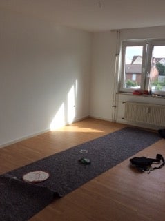 **Nachmieter gesucht: Zentrale 2-Zimmer Wohnung mit Balkon... in Uni und City-Nähe** - Foto 1