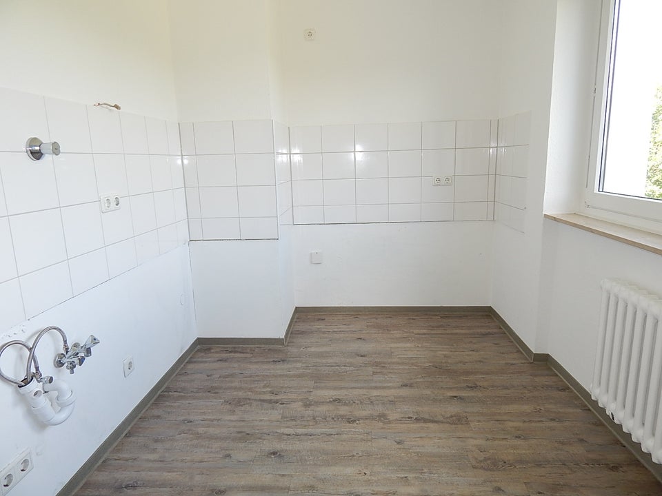 Wir renovieren für Sie: individuelle 3,5-Zimmer-Wohnung - Foto 2