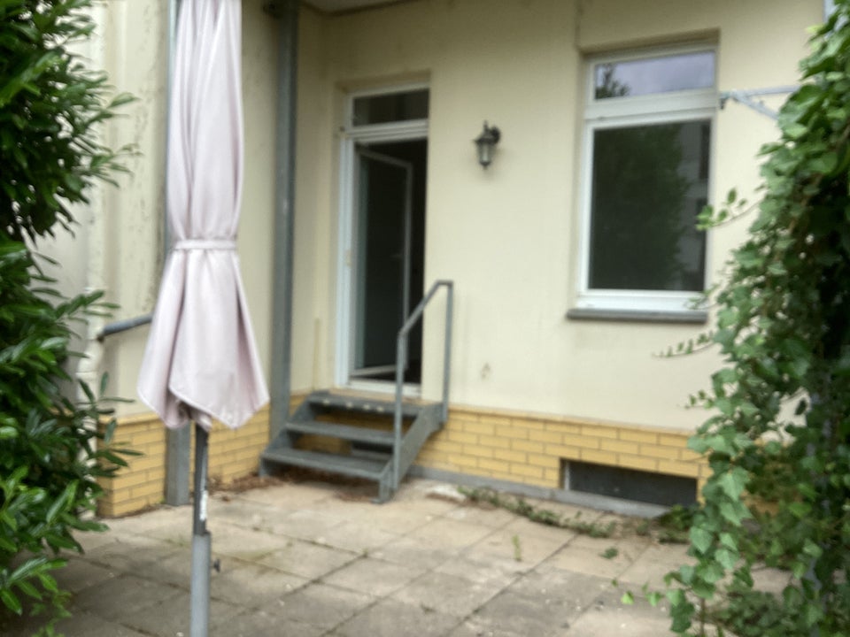 Renovierte Wohnung mit Wohnküche und Terrasse! - Foto 3