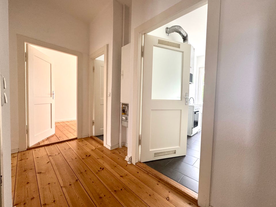 Sanierte 1,5-Zimmer-Wohnung mit Balkon - Foto 1