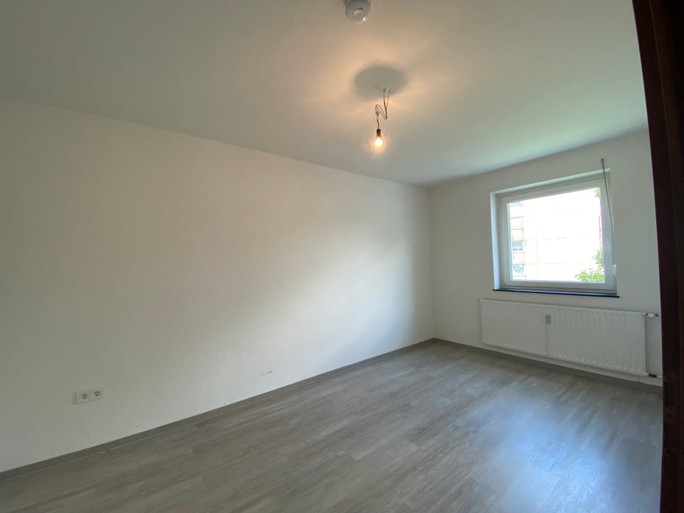 Schöne Wohnung sucht Mieter: Bezugsfertige 2-Zimmer Wohnung - Foto 5