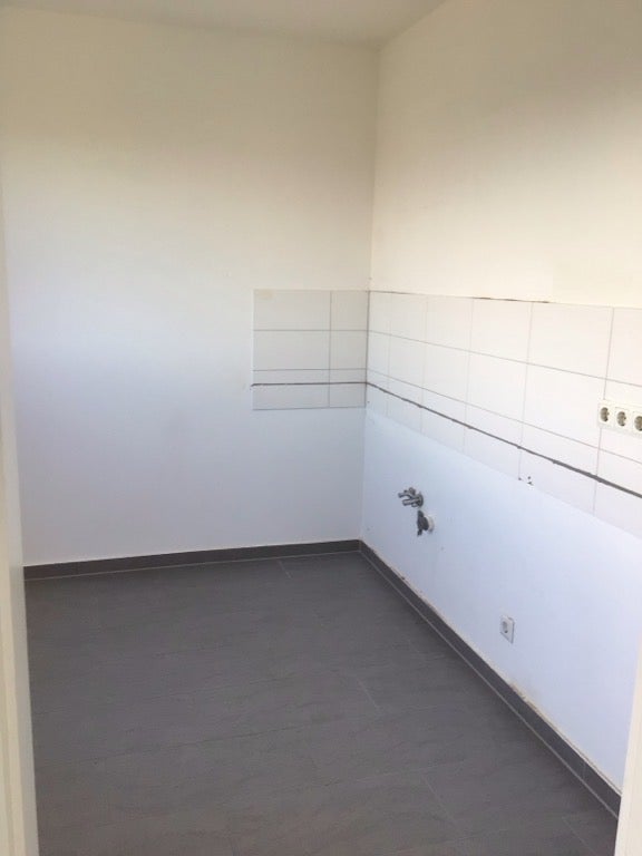 Großzügig geschnittene 3-Zimmer-Wohnung mit toller Aussicht - Photo 5
