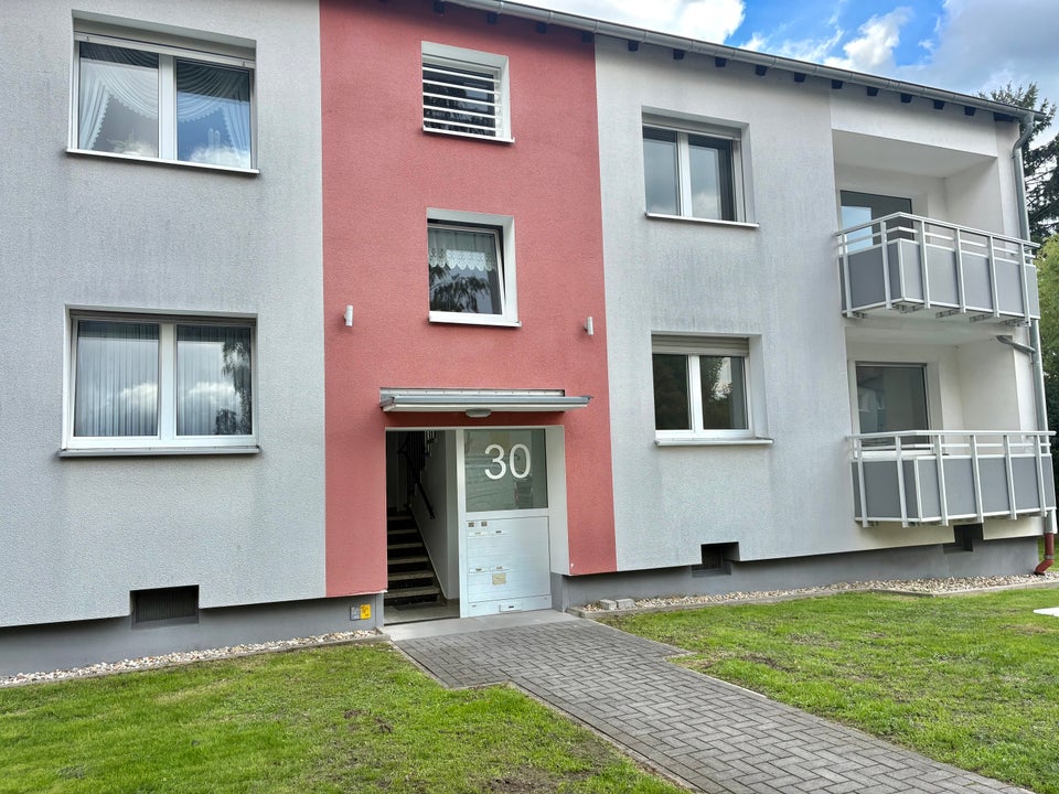 Frisch renovierte 3-Zimmer-Wohnung mit Dusche - Foto 5