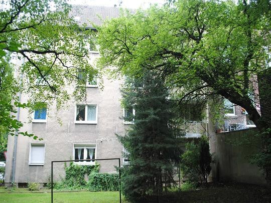 Das Glück hat ein Zuhause: 3-Zi.-Wohnung in zentraler Lage - Foto 2