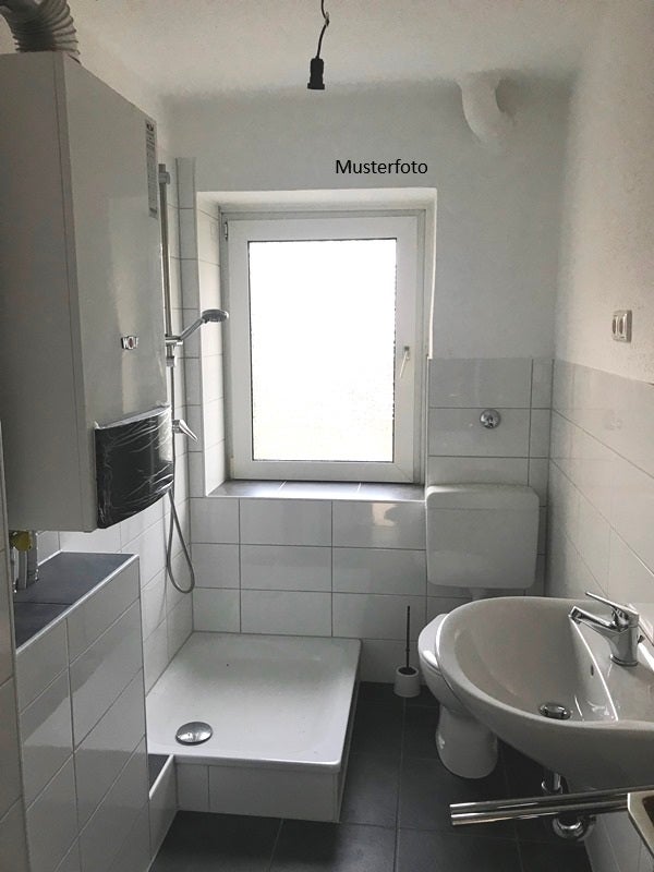 Wohn(t)raum: 2-Zimmer-Wohnung - Photo 2