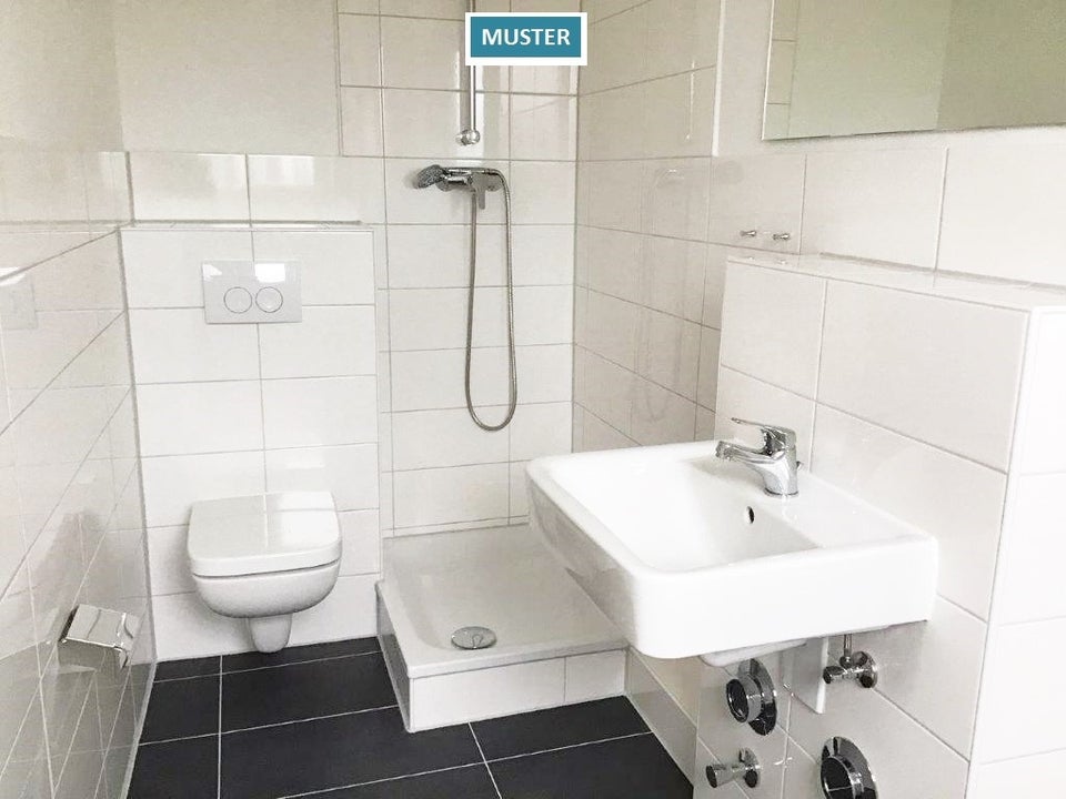 Modernisierte 1-Zimmer-Wohnung mit Tageslichtbad - Foto 2