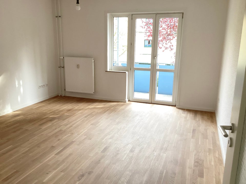 Schöne 3-Zimmer-Wohnung mit Balkon - Foto 1