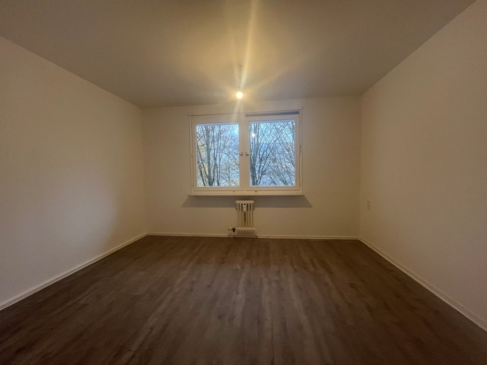 Schöne 3-Zimmer-Wohnung mit Balkon in guter Wohnlage - Photo 1