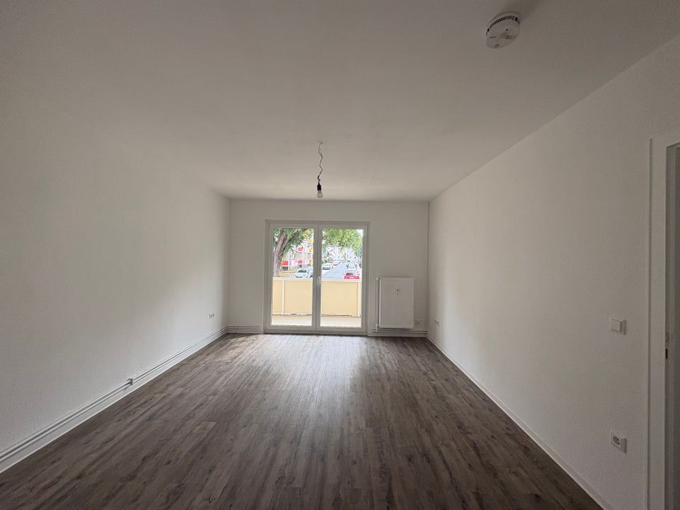 Im Erdgeschoss zieh ich ein, so muss es sein! - Foto 1