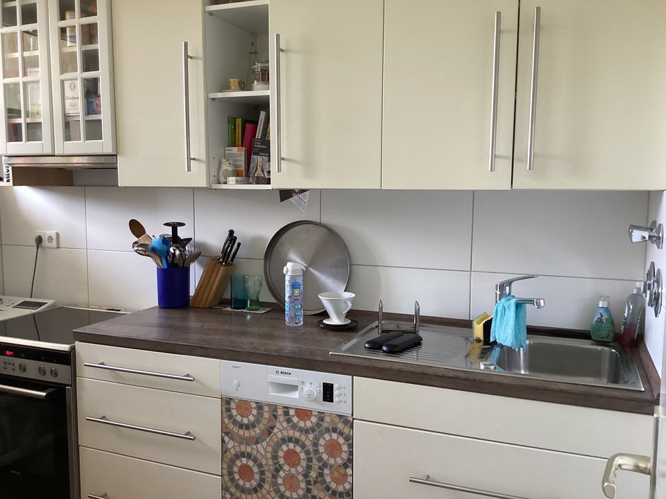 Nachmieter gesucht - mieterseitige EBK vorhanden - Foto 1