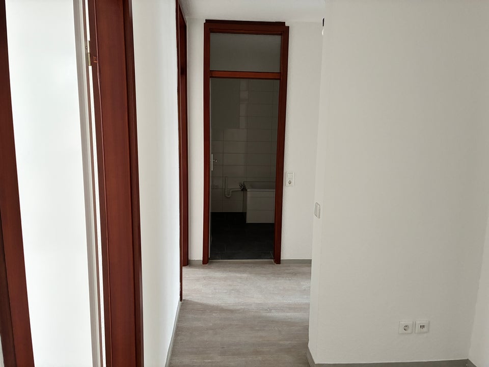 Geräumige 3-Zimmerwohnung im Herzen von Kurl -WBS erforderlich- - Photo 5