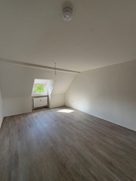 Wohnkomfort mit Aussicht – ideale 3-Zimmer-Wohnung für Paare oder Familien - Photo 3