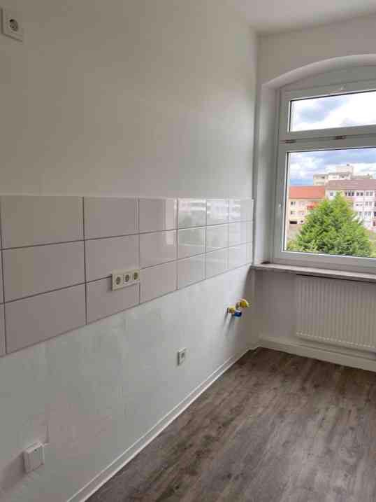 Wunderschöne 3 Zimmerwohnung mit Einbauküche sucht Sie! - Foto 2