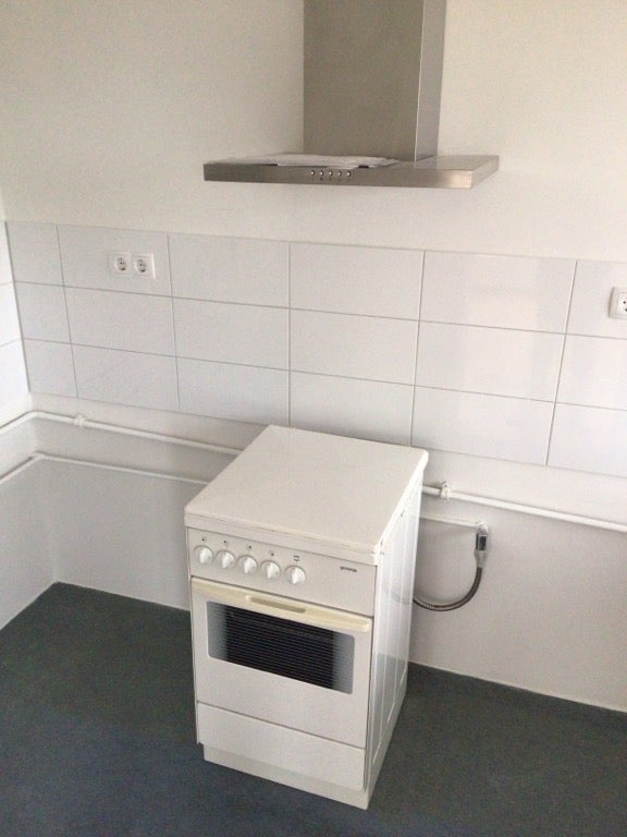 Lichtdurchflutete Dachgeschosswohnung ohne Schrägen - Foto 2