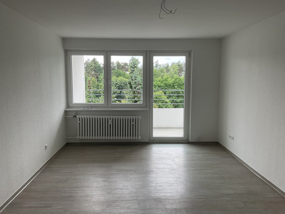 Großzügige 3-Zimmer-Wohnung mit Balkon - Photo 1