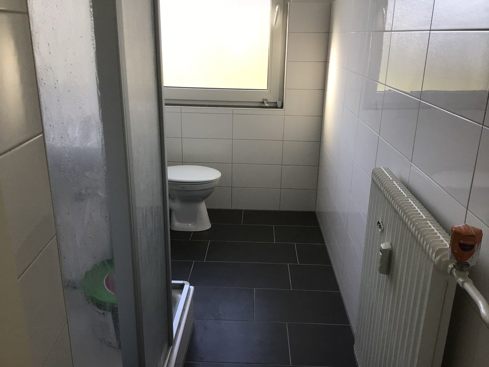 Ruhige 3-Zimmer-Wohnung mit Balkon nahe der Innenstadt! - Photo 2
