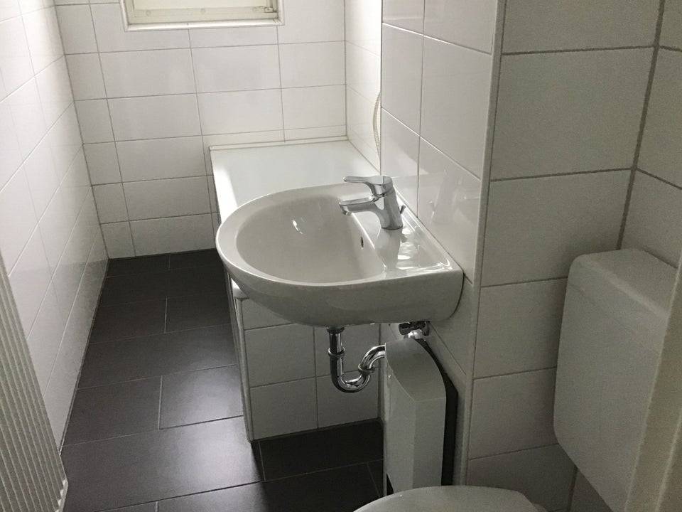 Attraktiv! Günstig geschnittene 2-Zimmer-Wohnung - Foto 3