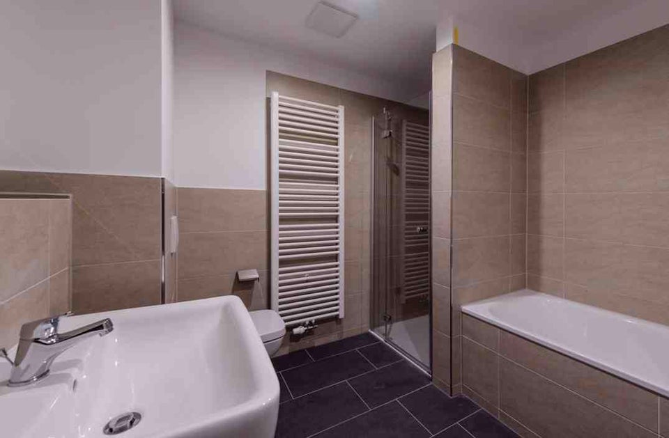 Leipziger Citylage! Parkett- Fußbodenheizung-Wanne u. Dusche- Aufzug - Foto 3